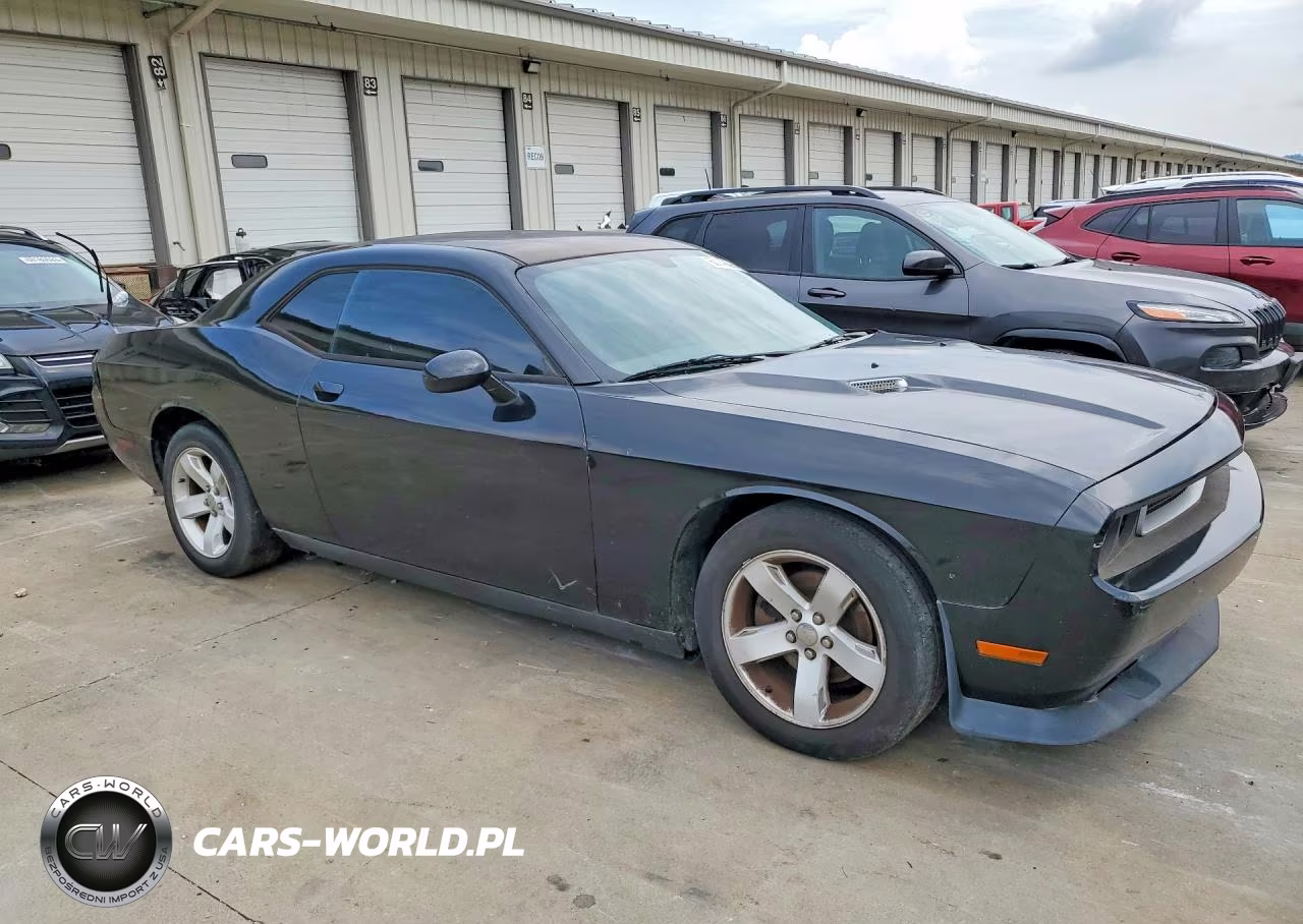 2013 Dodge Challenger Sxt VIN:2C3CDYAG9DH578809 - 4
