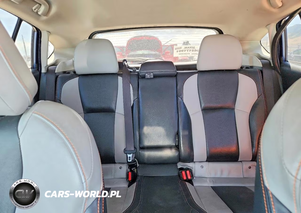 2018 Subaru Crosstrek Limited VIN:JF2GTAJC5JH260967 - 10