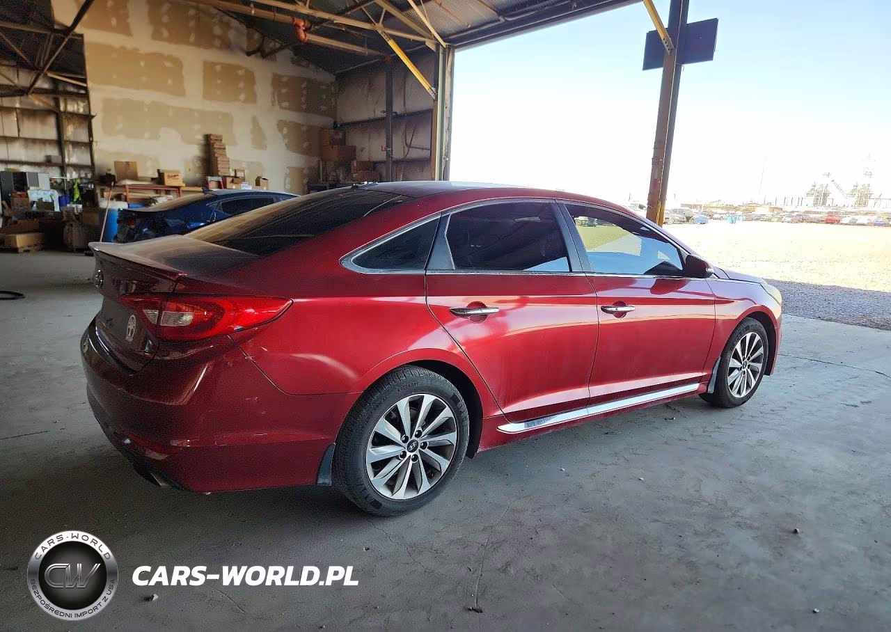 2016 Hyundai Sonata Sport VIN:5NPE34AF1GH419821 - 3