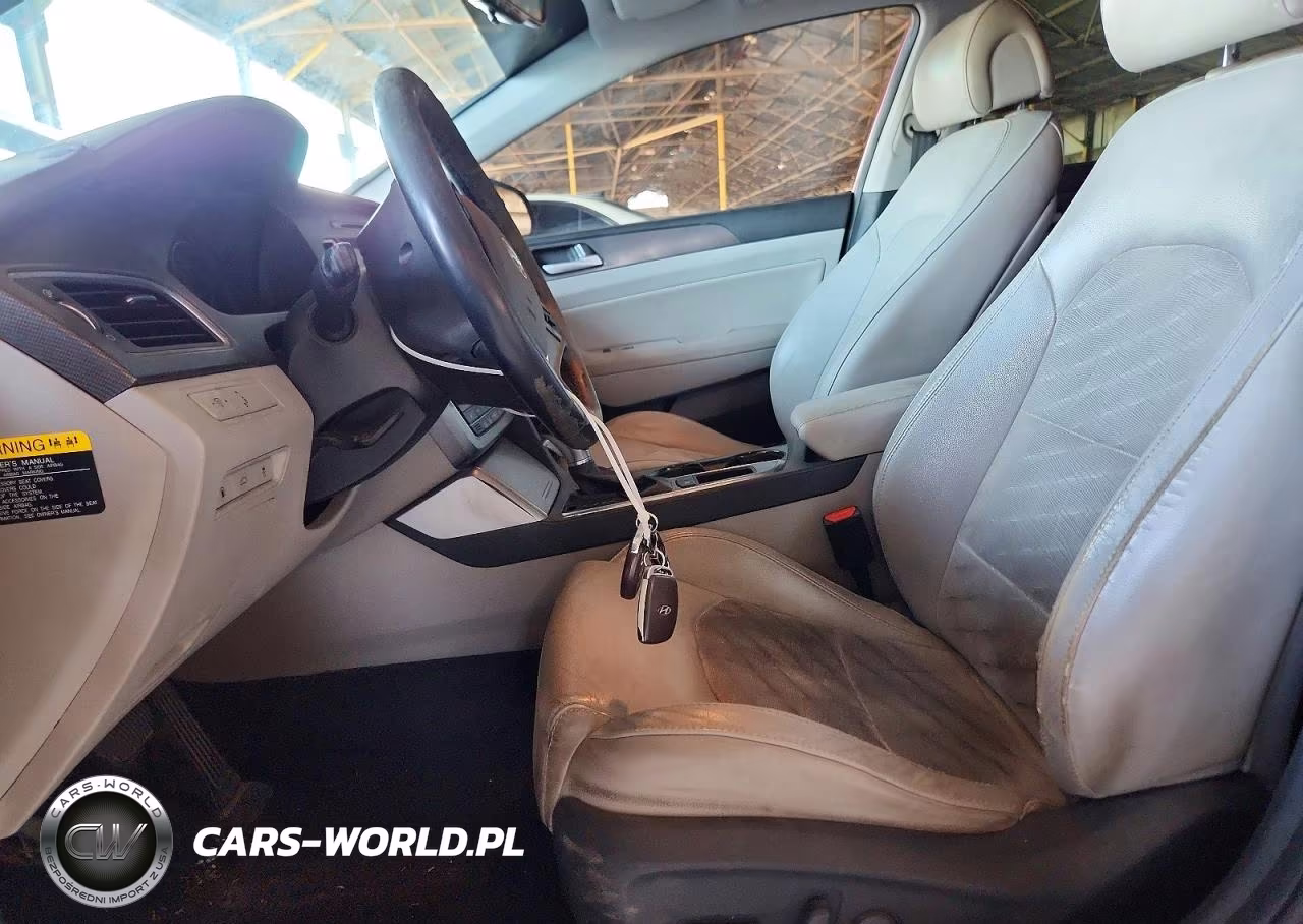 2016 Hyundai Sonata Sport VIN:5NPE34AF1GH419821 - 7
