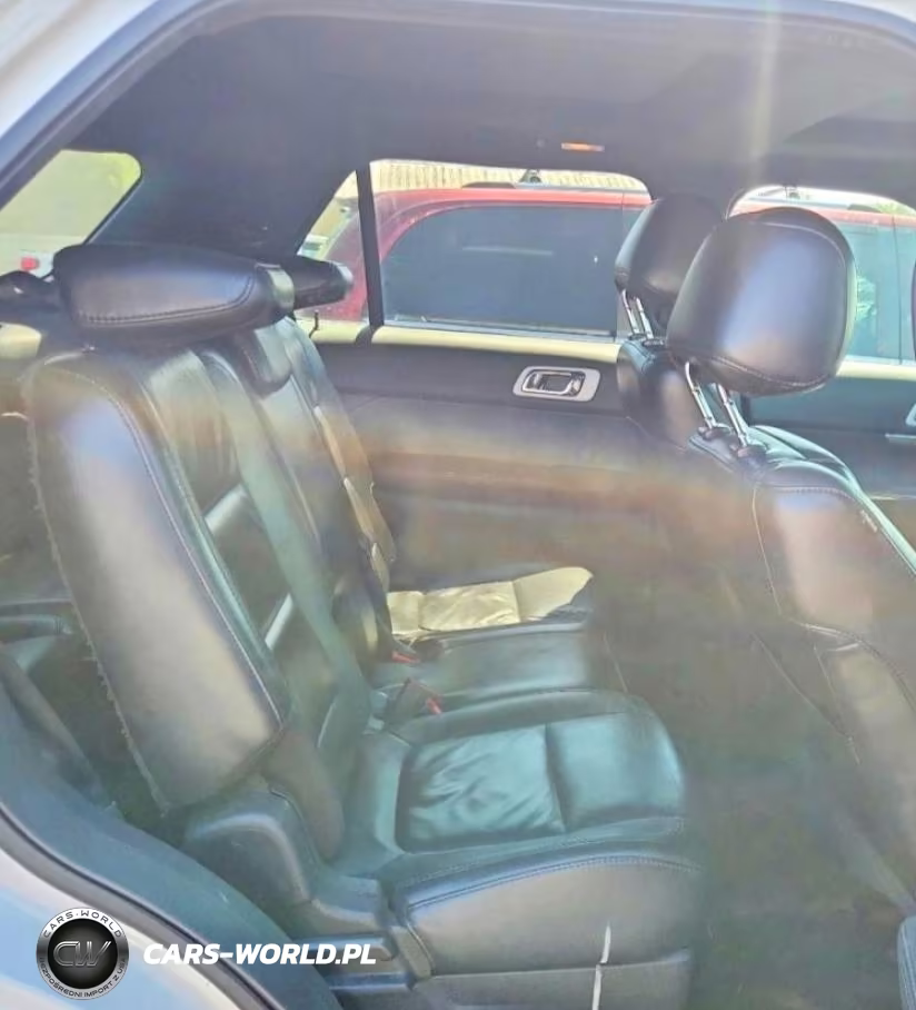 2015 Ford Explorer Xlt VIN:1FM5K8D84FGC59388 - 10