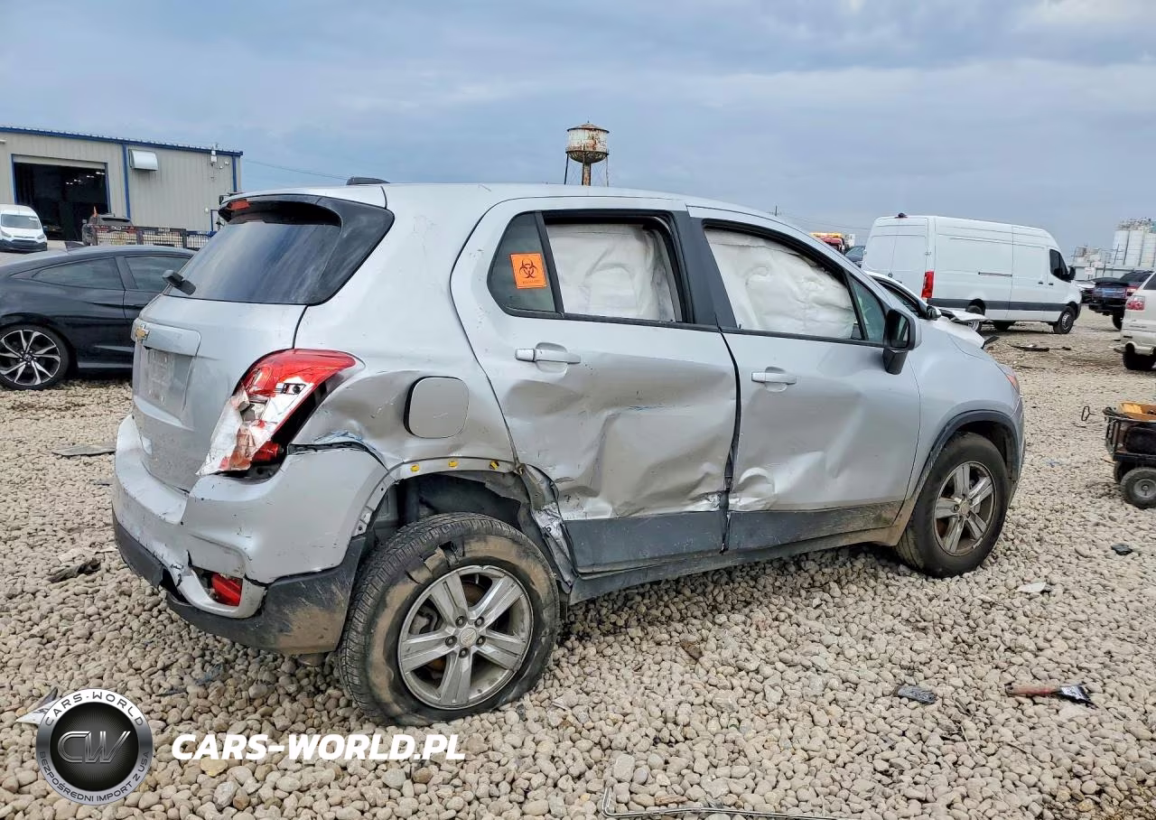 2021 Chevrolet Trax Ls VIN:KL7CJNSB3MB360554 - 3