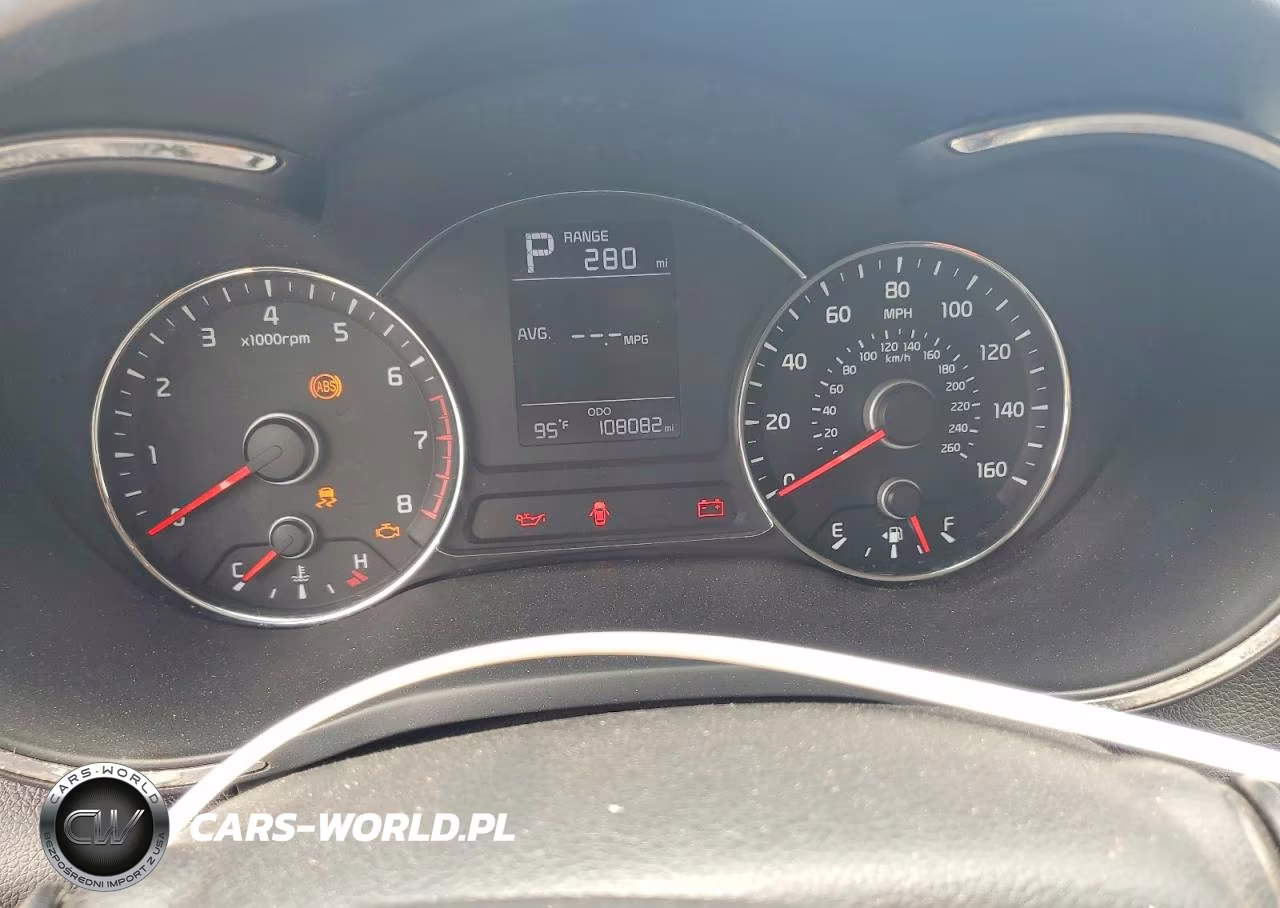 2017 Kia Forte Lx VIN:3KPFK4A74HE137775 - 9