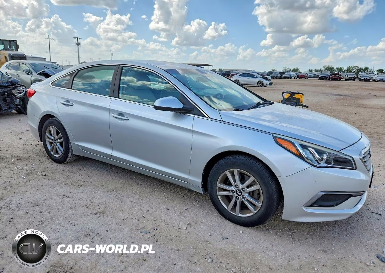 2017 Hyundai Sonata Se VIN:5NPE24AF2HH502792 - 4