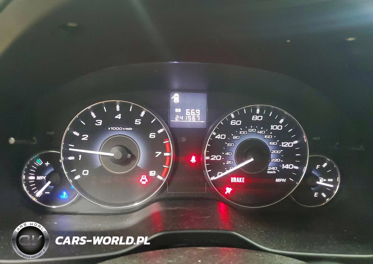 2011 Subaru Outback 2.5I Premium VIN:4S4BRBGC7B1328017 - 9