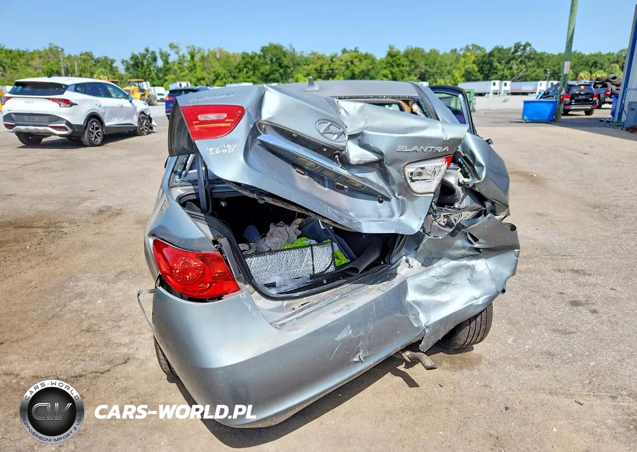 2010 Hyundai Elantra Gls VIN:KMHDU4AD1AU930042 - 6