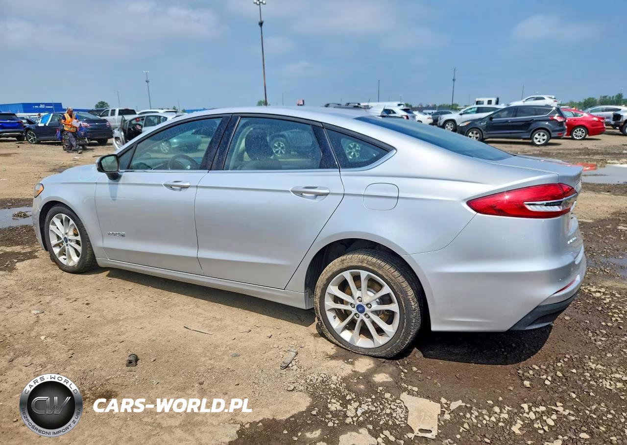 2019 Ford Fusion Se VIN:3FA6P0LU1KR108091 - 2
