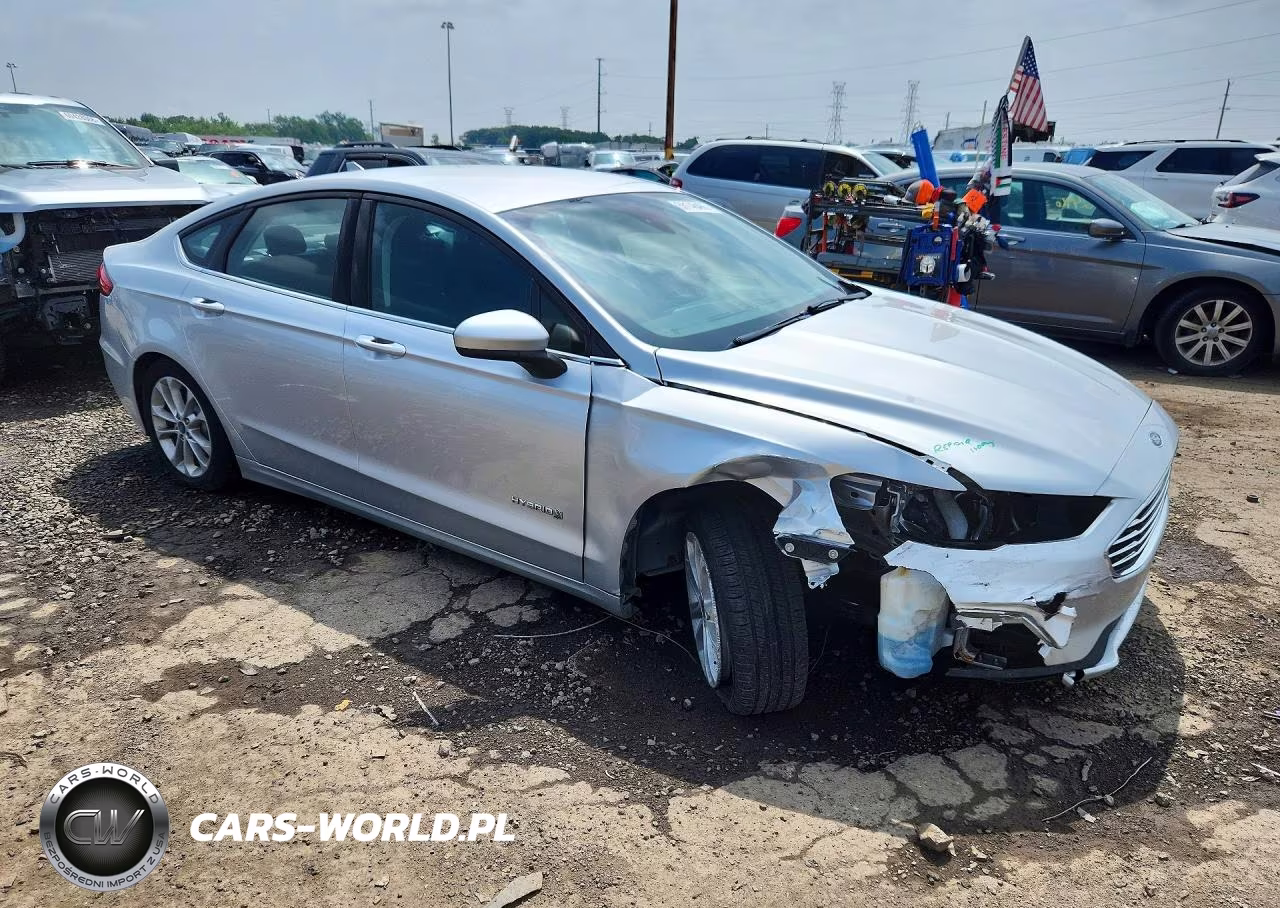 2019 Ford Fusion Se VIN:3FA6P0LU1KR108091 - 4