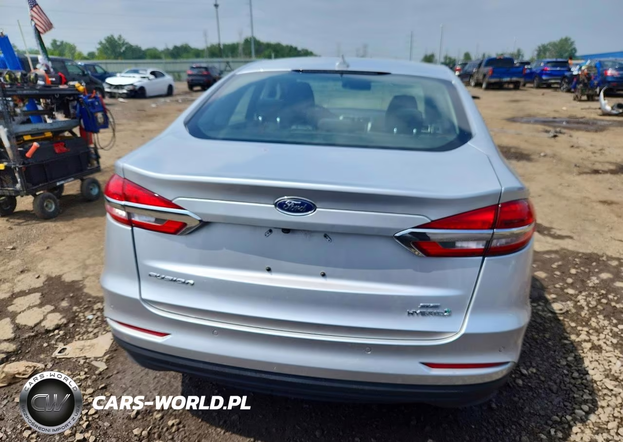2019 Ford Fusion Se VIN:3FA6P0LU1KR108091 - 6