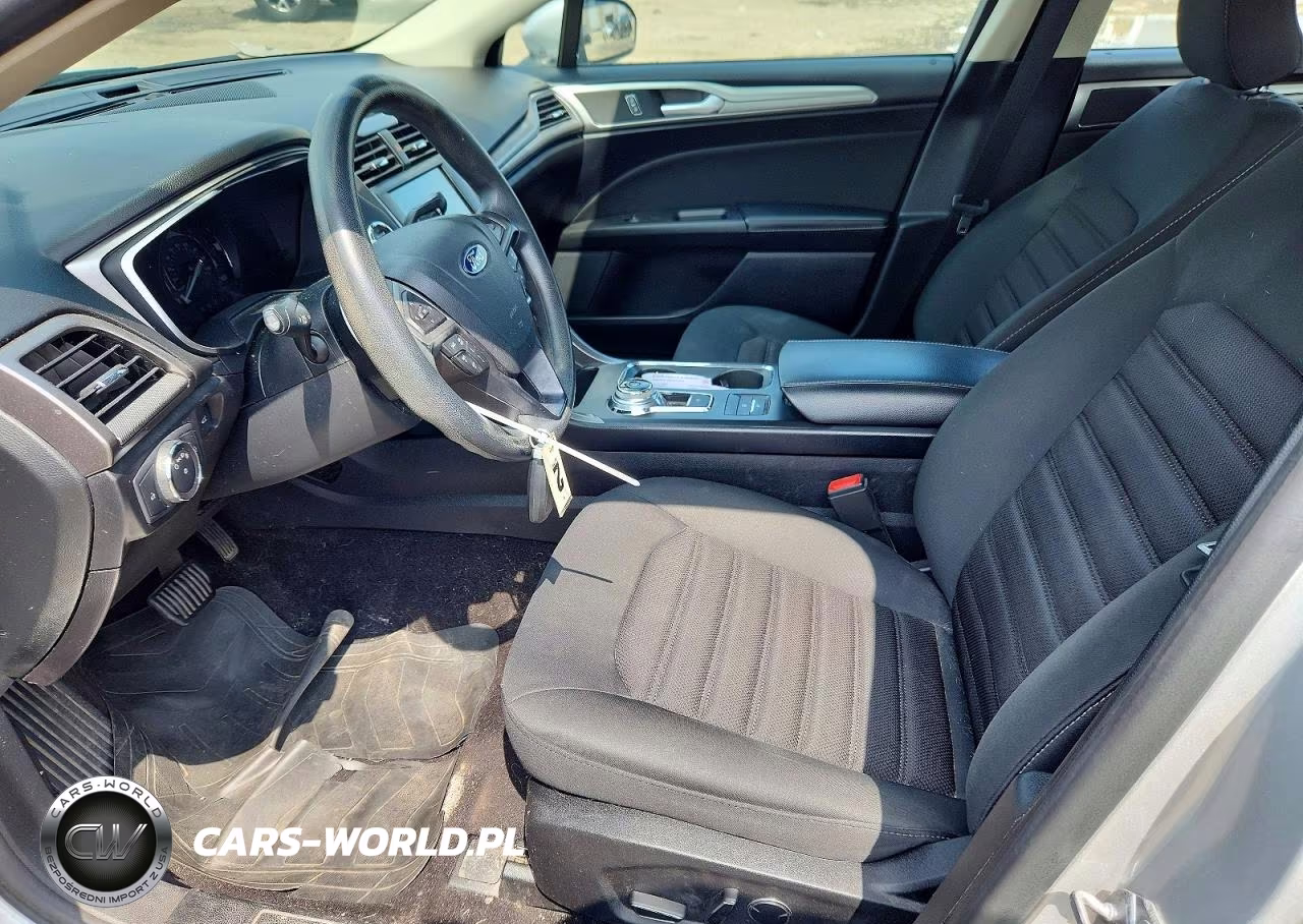 2019 Ford Fusion Se VIN:3FA6P0LU1KR108091 - 7