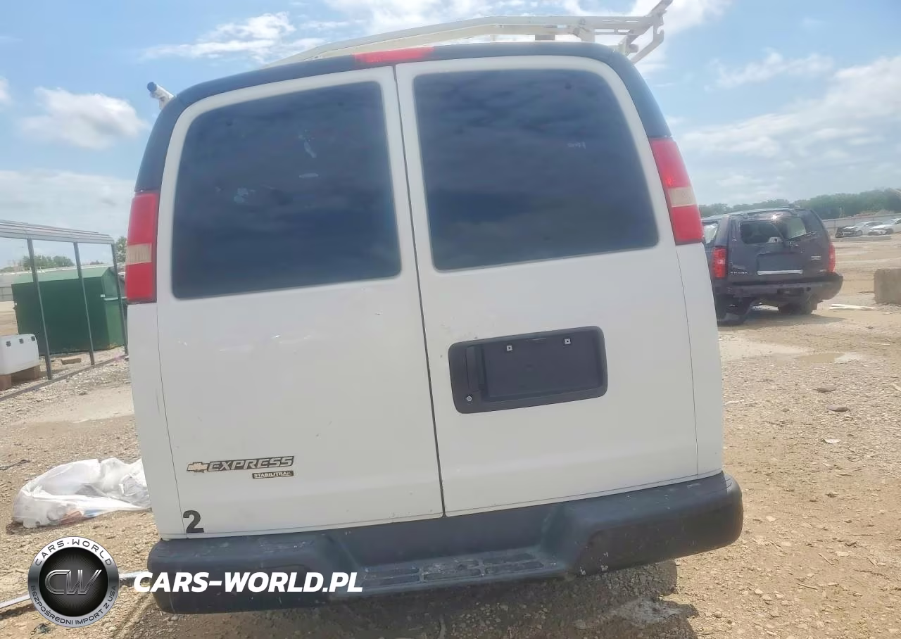 2013 Chevrolet Express 2500 Cargo Delivery Van VIN:1GCWGFCA0D1194008 - 6