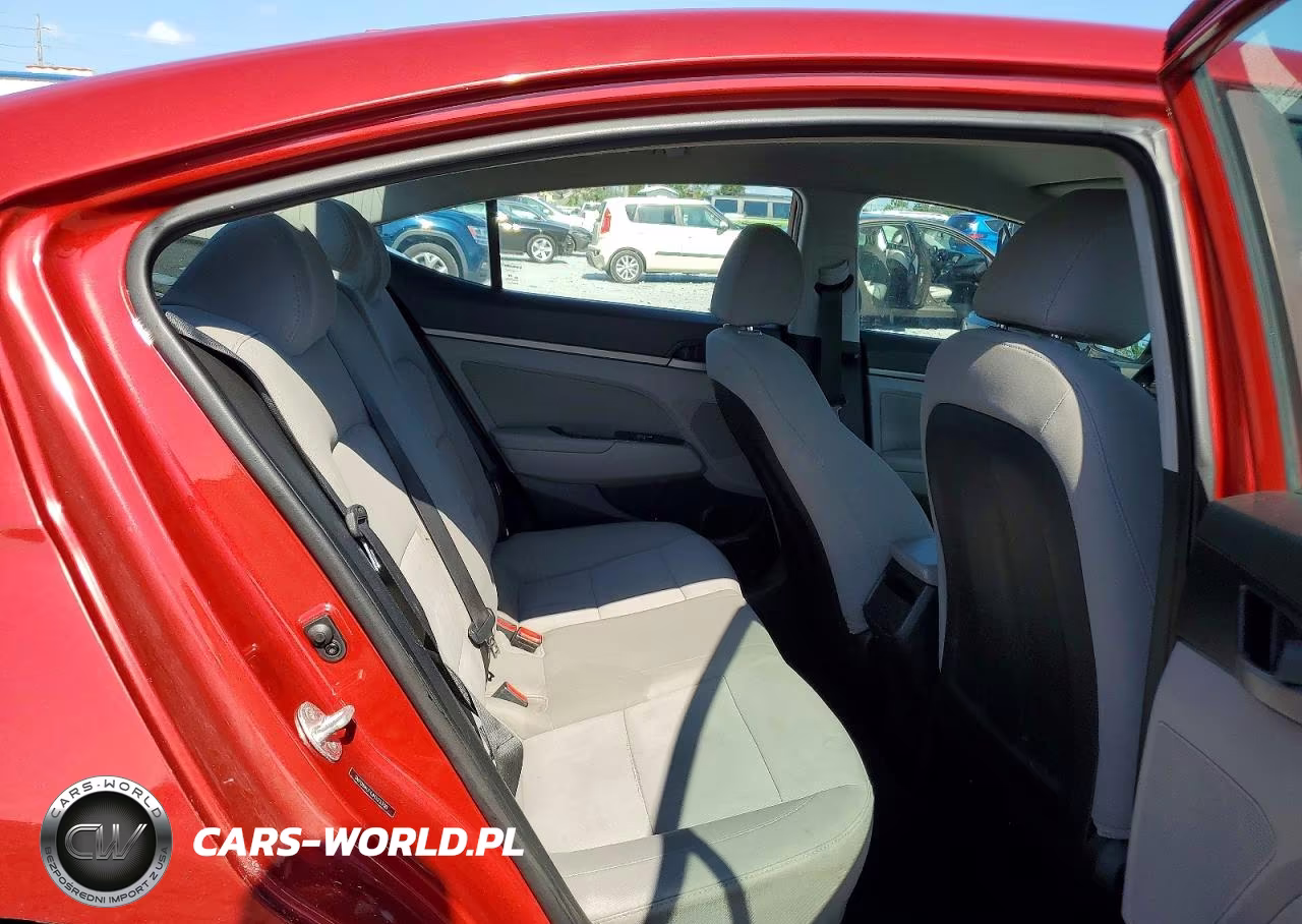 2018 Hyundai Elantra Sel VIN:5NPD84LF4JH323330 - 10