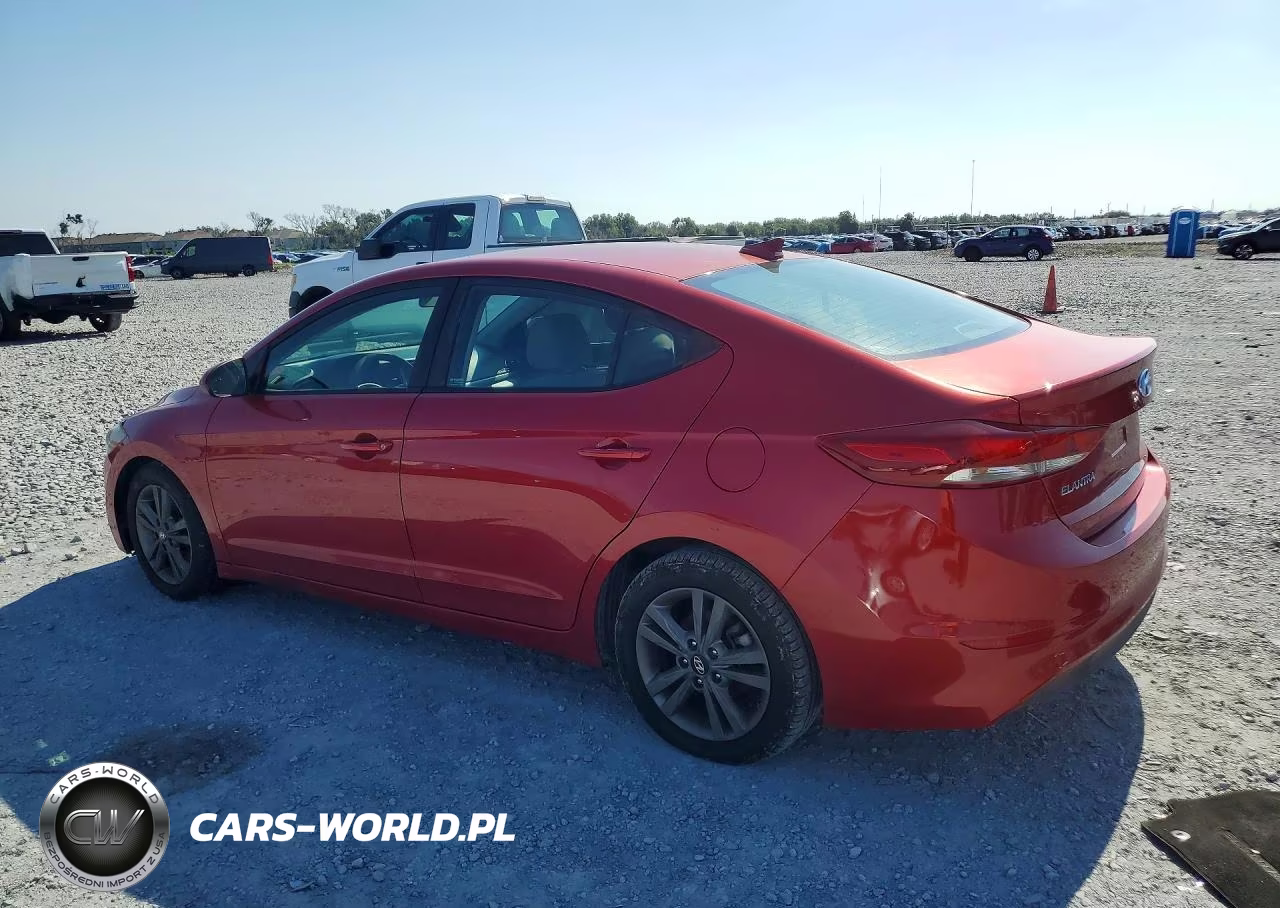2018 Hyundai Elantra Sel VIN:5NPD84LF4JH323330 - 2