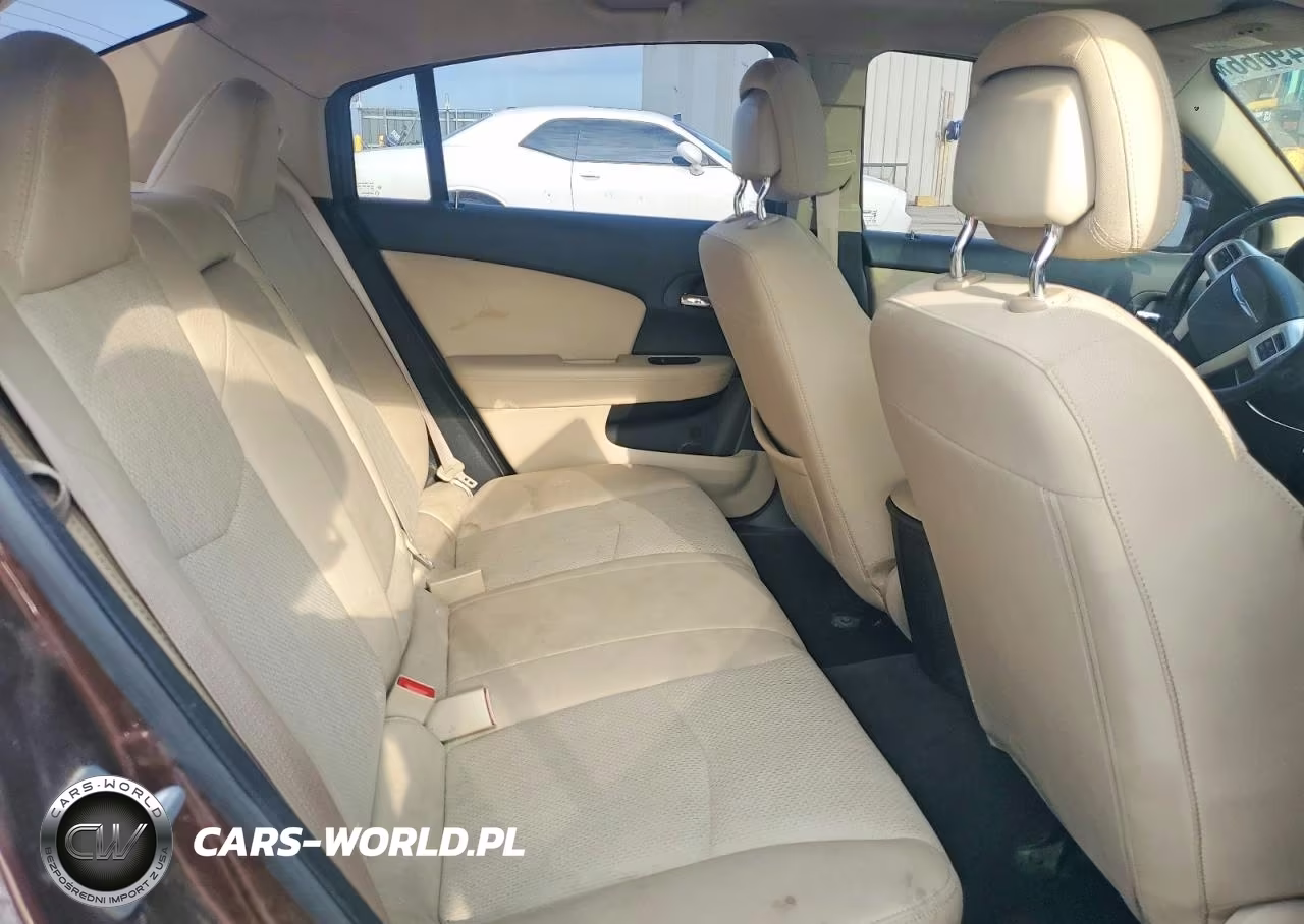 2012 Chrysler 200 Touring VIN:1C3CCBBB9CN197339 - 10