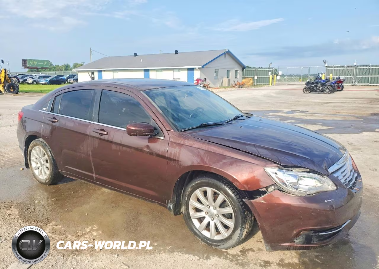 2012 Chrysler 200 Touring VIN:1C3CCBBB9CN197339 - 4