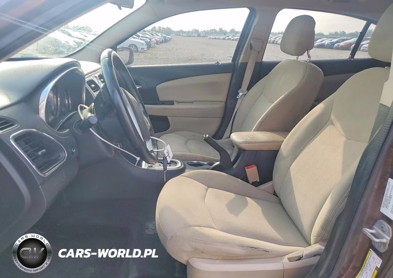 2012 Chrysler 200 Touring VIN:1C3CCBBB9CN197339 - 7