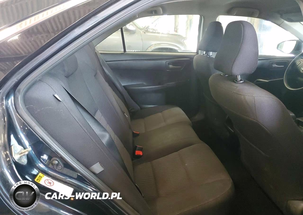 2016 Toyota Camry Le VIN:4T1BF1FK9GU611066 - 10