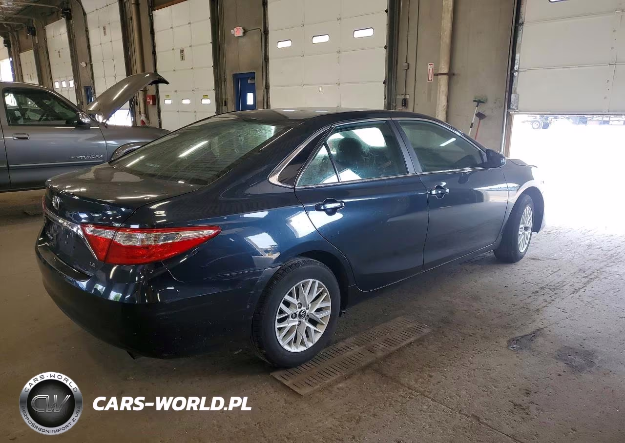 2016 Toyota Camry Le VIN:4T1BF1FK9GU611066 - 3