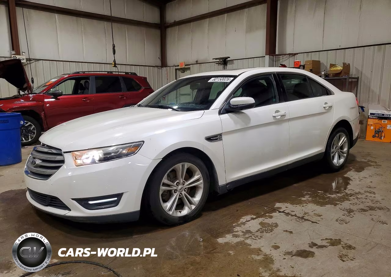 2015 Ford Taurus Sel – zdjęcie 1 z 12