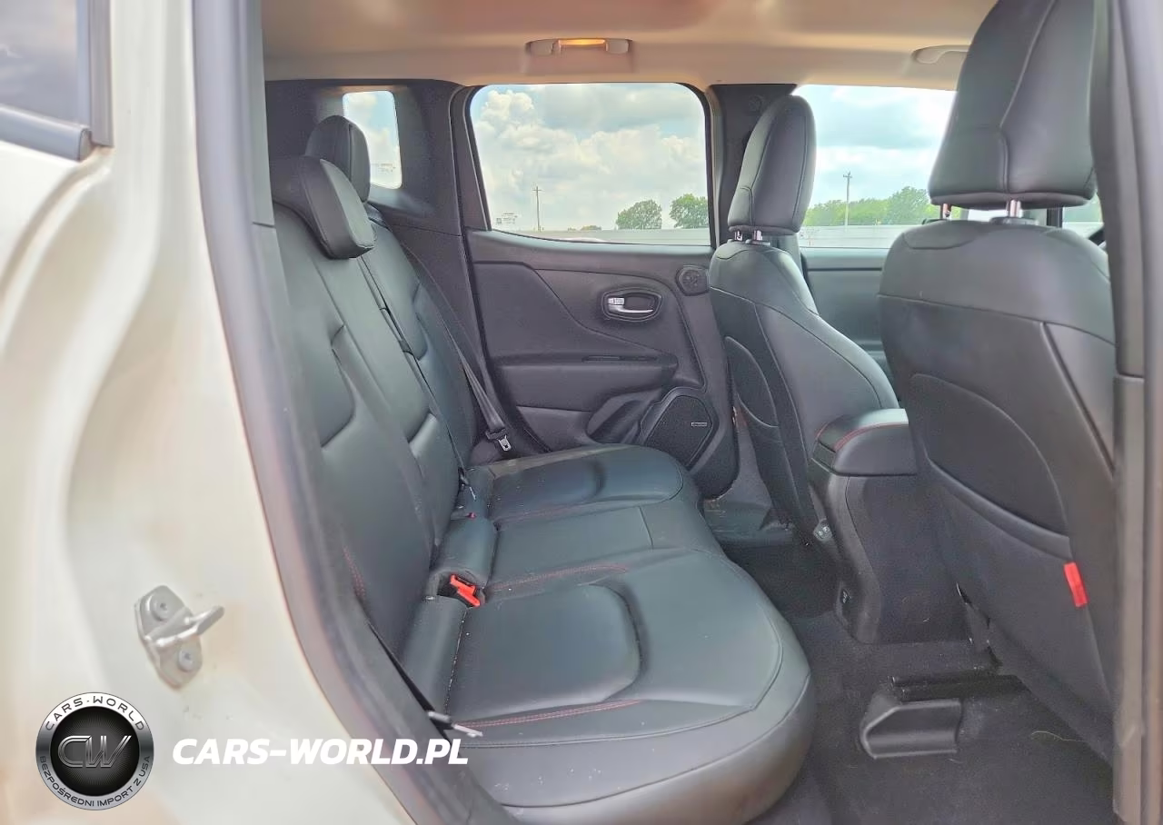 2020 Jeep Renegade Trailhawk VIN:ZACNJBC11LPL79542 - 11