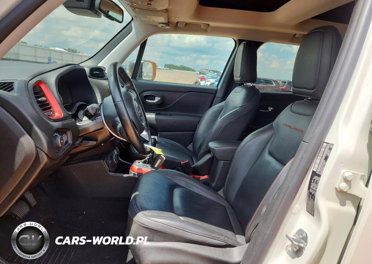 2020 Jeep Renegade Trailhawk VIN:ZACNJBC11LPL79542 - 7