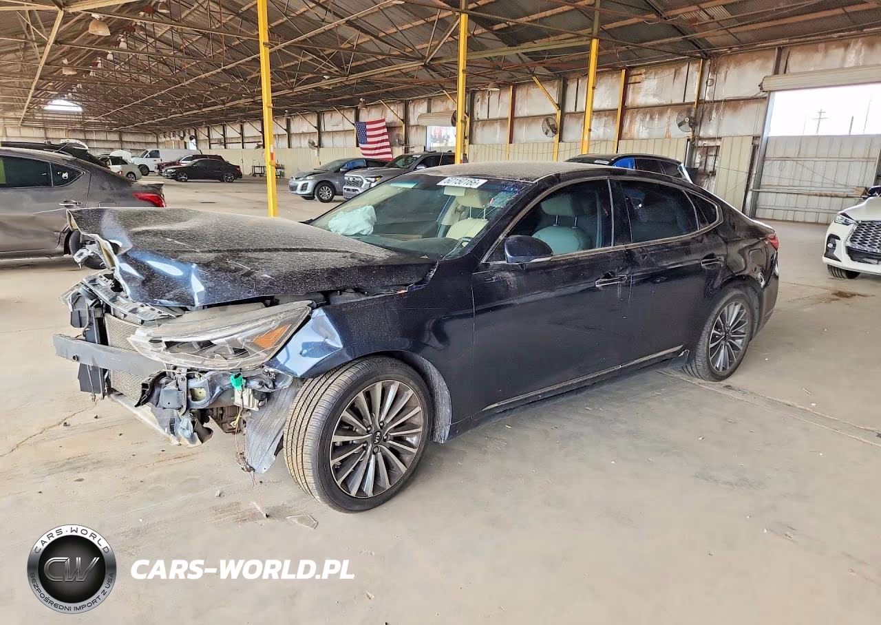 2017 Kia Cadenza – zdjęcie 1 z 12