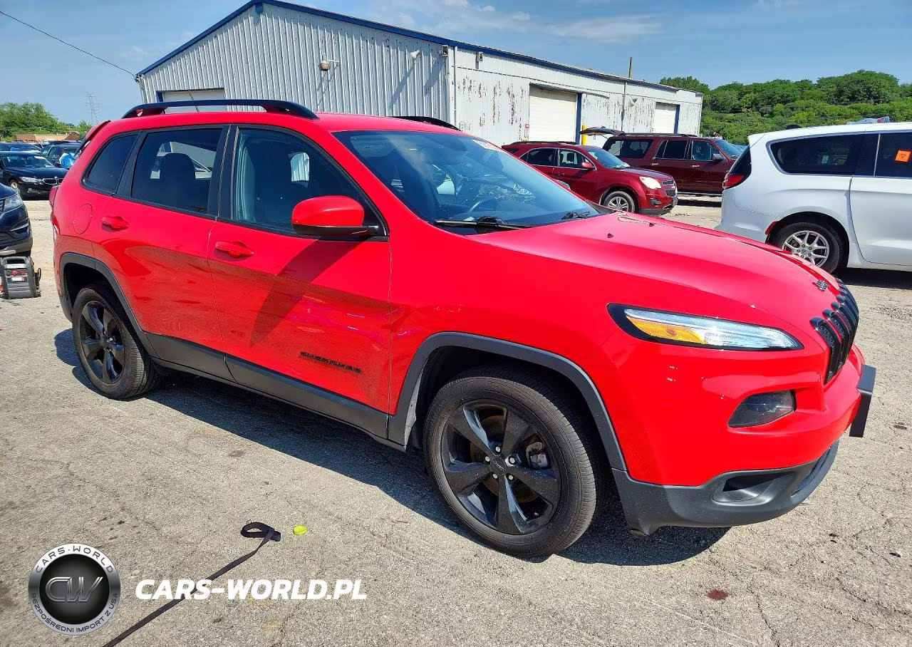 2018 Jeep Cherokee Latitude VIN:1C4PJLCB0JD618326 - 4