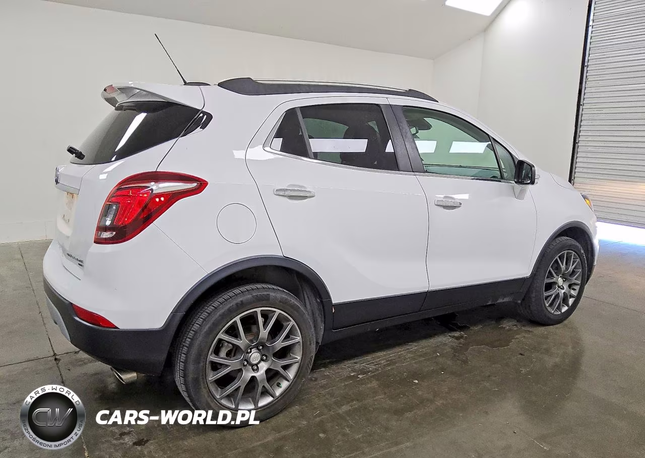 2019 Buick Encore Sport Touring VIN:KL4CJ2SM4KB725351 - 3