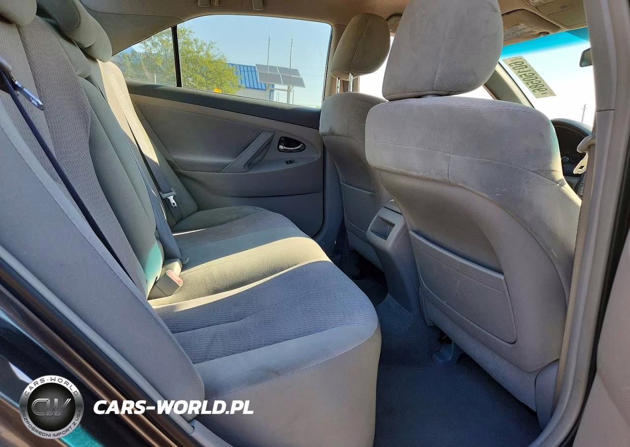 2010 Toyota Camry Le VIN:4T4BF3EK8AR001329 - 10