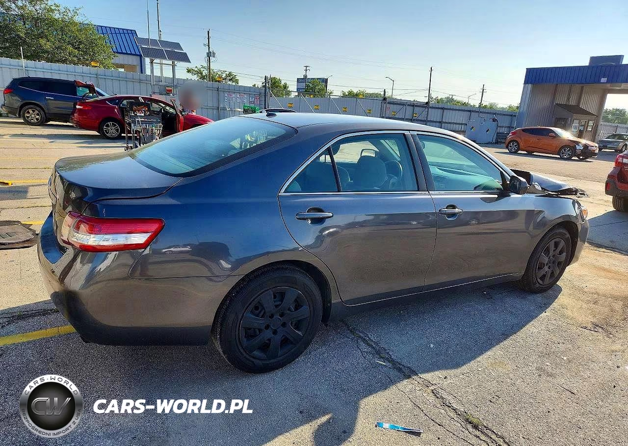 2010 Toyota Camry Le VIN:4T4BF3EK8AR001329 - 3