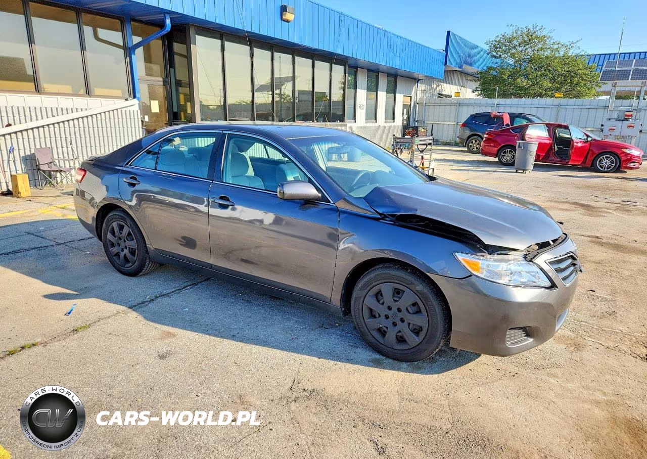 2010 Toyota Camry Le VIN:4T4BF3EK8AR001329 - 4