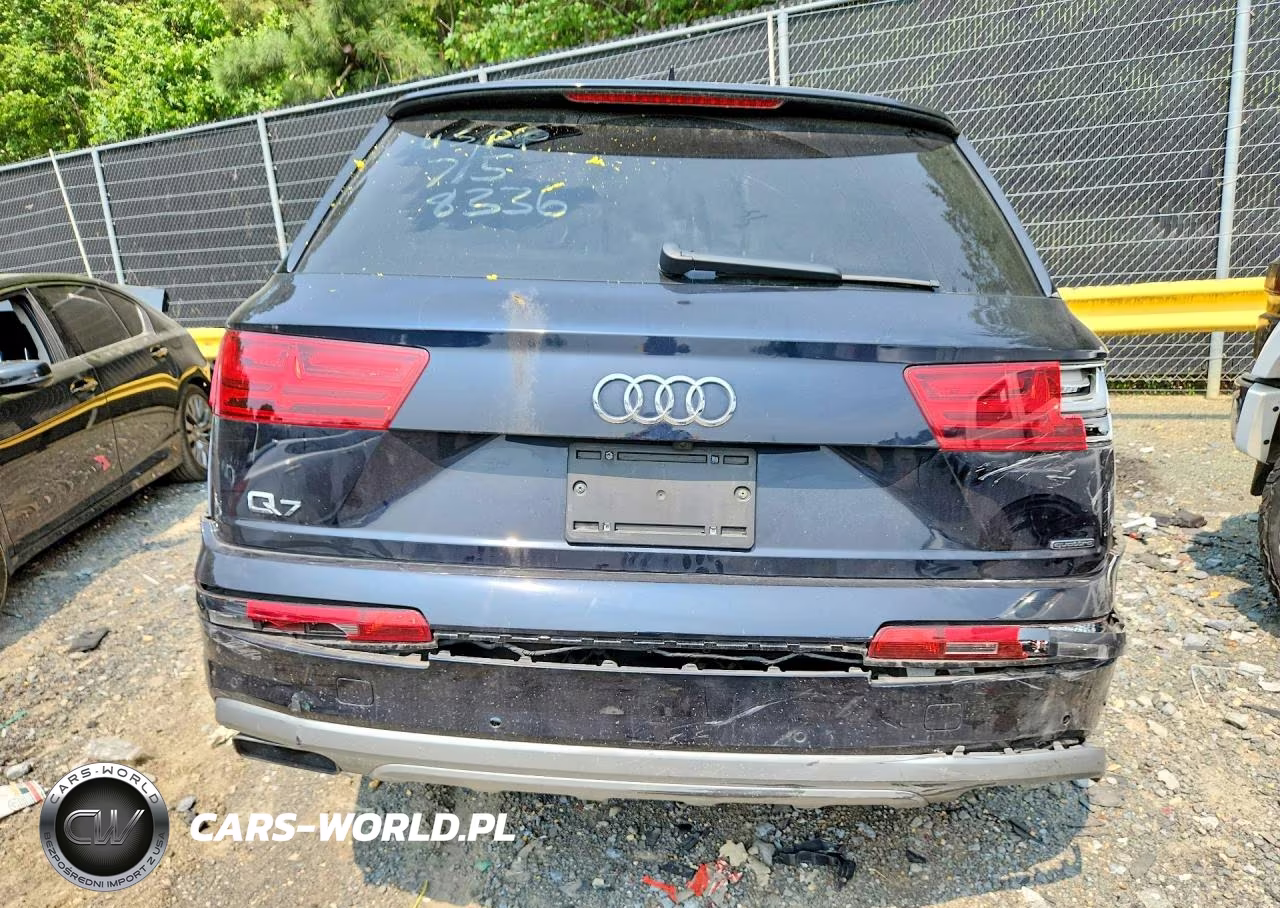 2017 Audi Q7 Premium VIN:WA1AHAF74HD038336 - 6