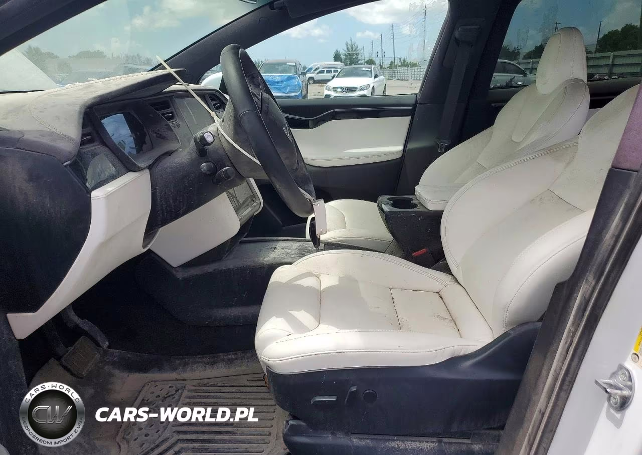 2021 Tesla Model X VIN:5YJXCBE21MF322567 - 7