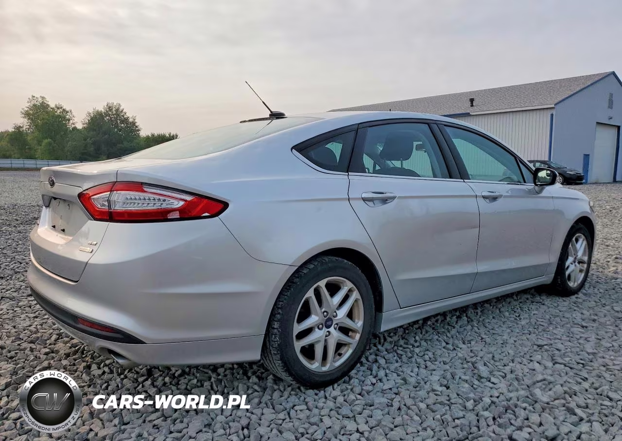 2015 Ford Fusion Se VIN:3FA6P0HD2FR232563 - 3