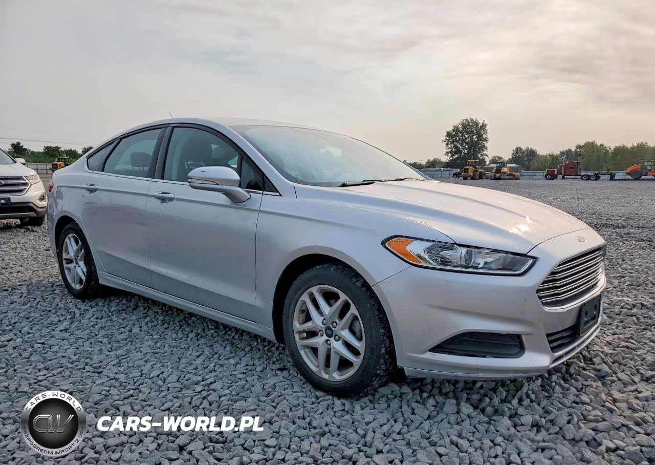 2015 Ford Fusion Se VIN:3FA6P0HD2FR232563 - 4