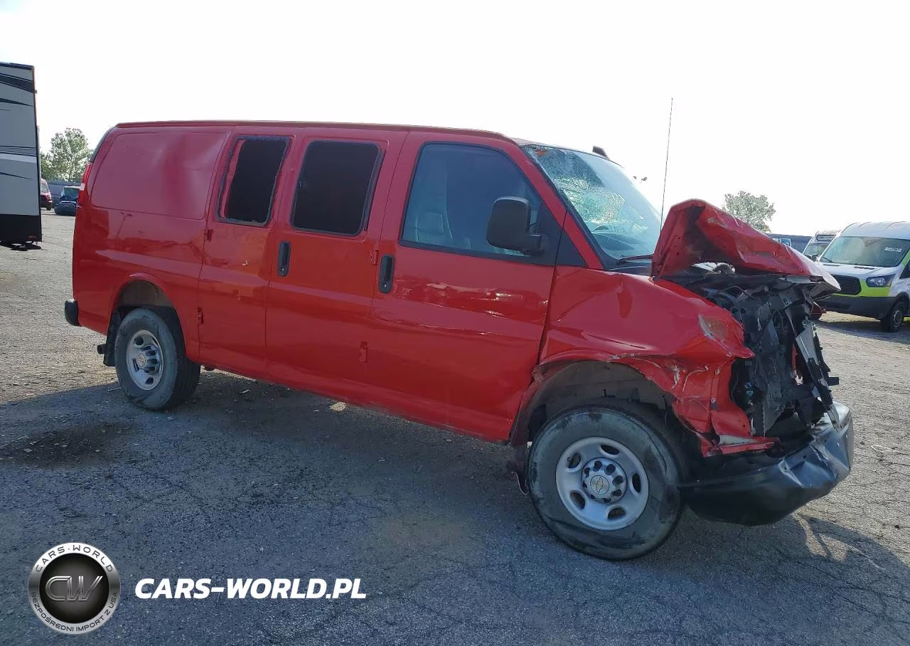 2025 Chevrolet Express 2500 Cargo Delivery Van VIN:1GCWGAFP6S1147730 - 4