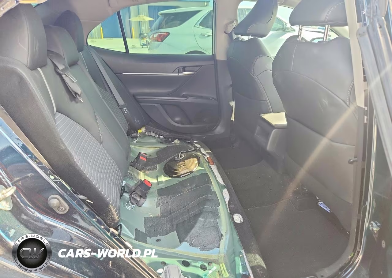 2020 Toyota Camry Se VIN:4T1M11AK1LU384948 - 10