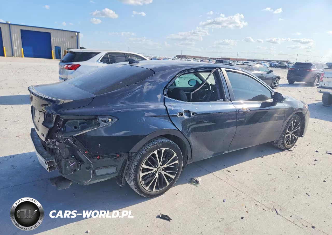 2020 Toyota Camry Se VIN:4T1M11AK1LU384948 - 3