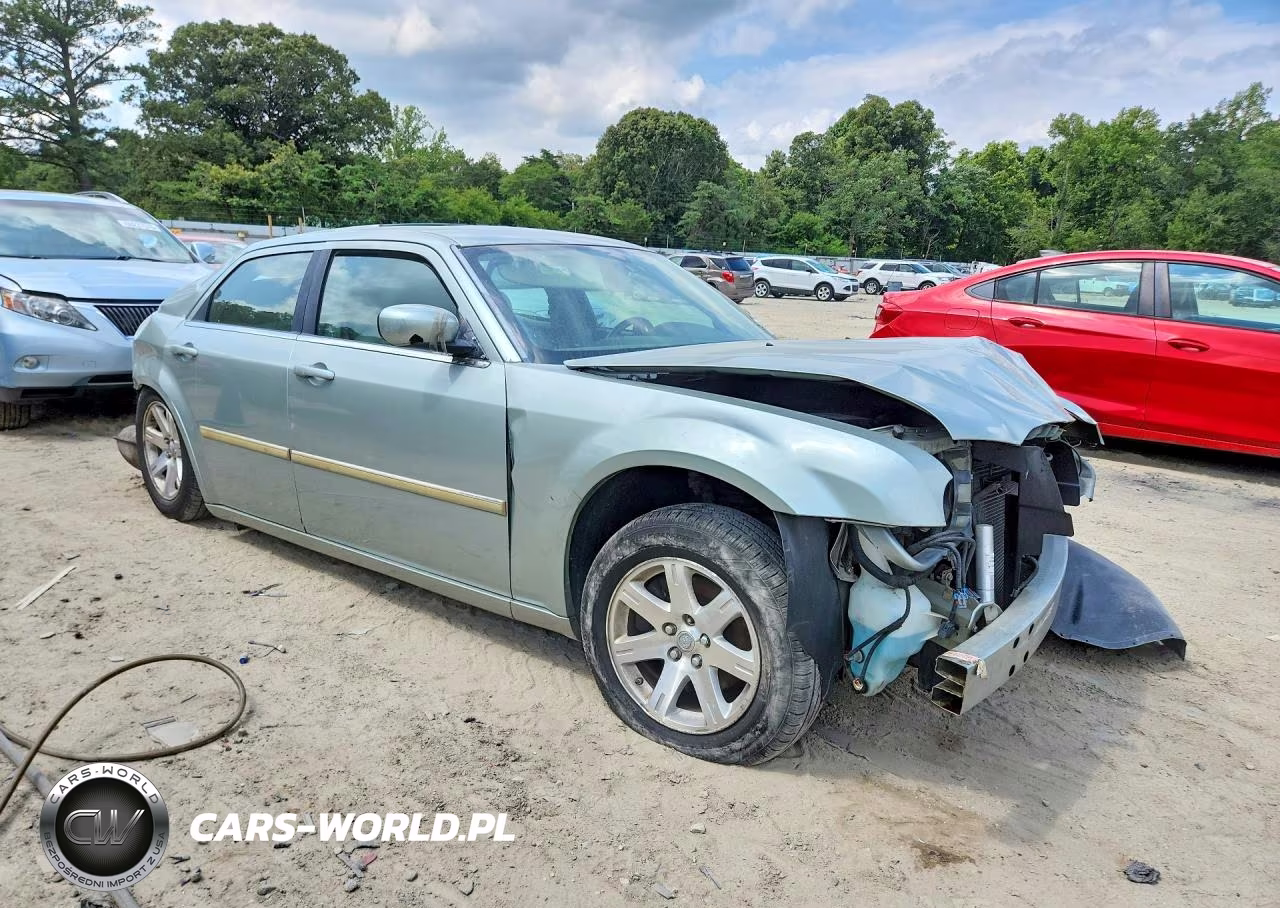 2006 Chrysler 300 Touring VIN:2C3KA53G36H198268 - 4
