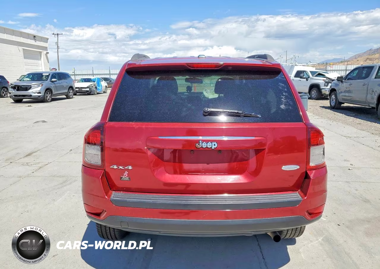 2016 Jeep Compass Latitude VIN:1C4NJDEB3GD810424 - 6