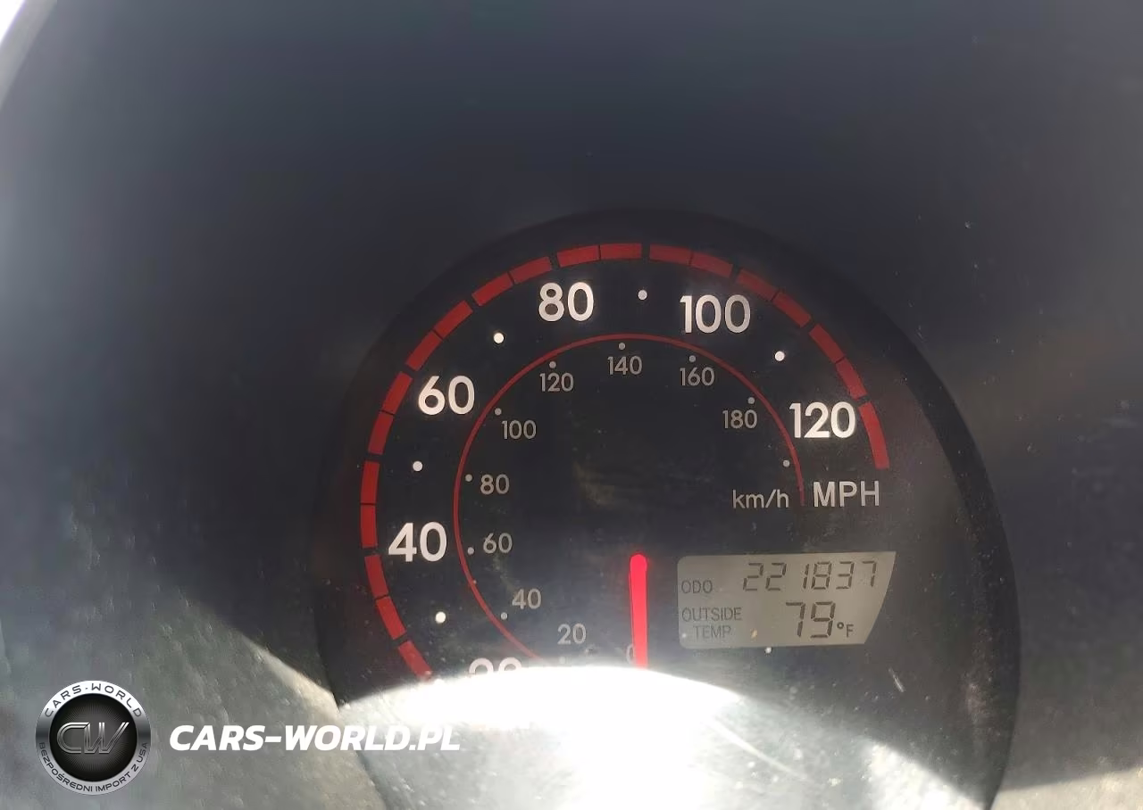 2007 Pontiac Vibe VIN:5Y2SL658X7Z414331 - 13