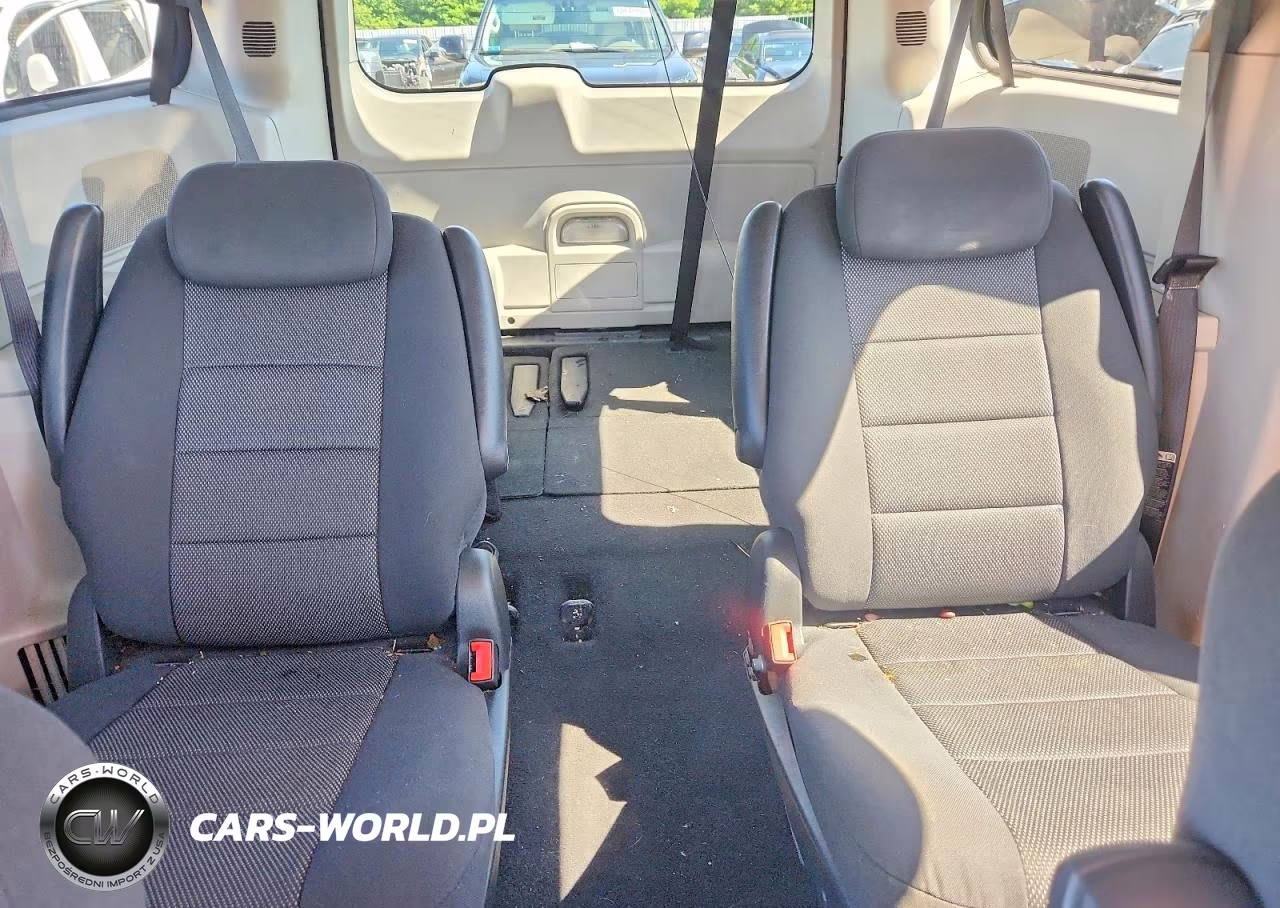 2008 Dodge Grand Caravan Le VIN:2D8HN54P08R761171 - 10