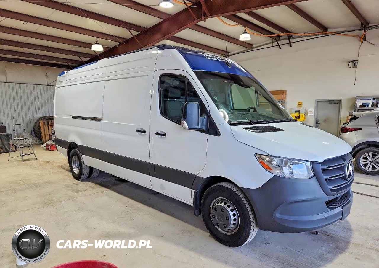 2024 Mercedes-Benz Sprinter 4500 Delivery Van VIN:W1Y9NC3Y7RT179060 - 4