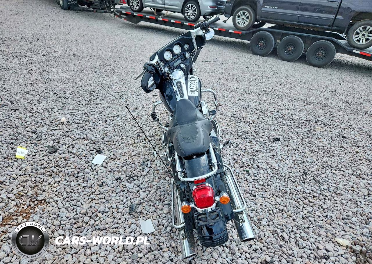 2008 Harley-Davidson Flhx VIN:1HD1KB4118Y628013 - 4