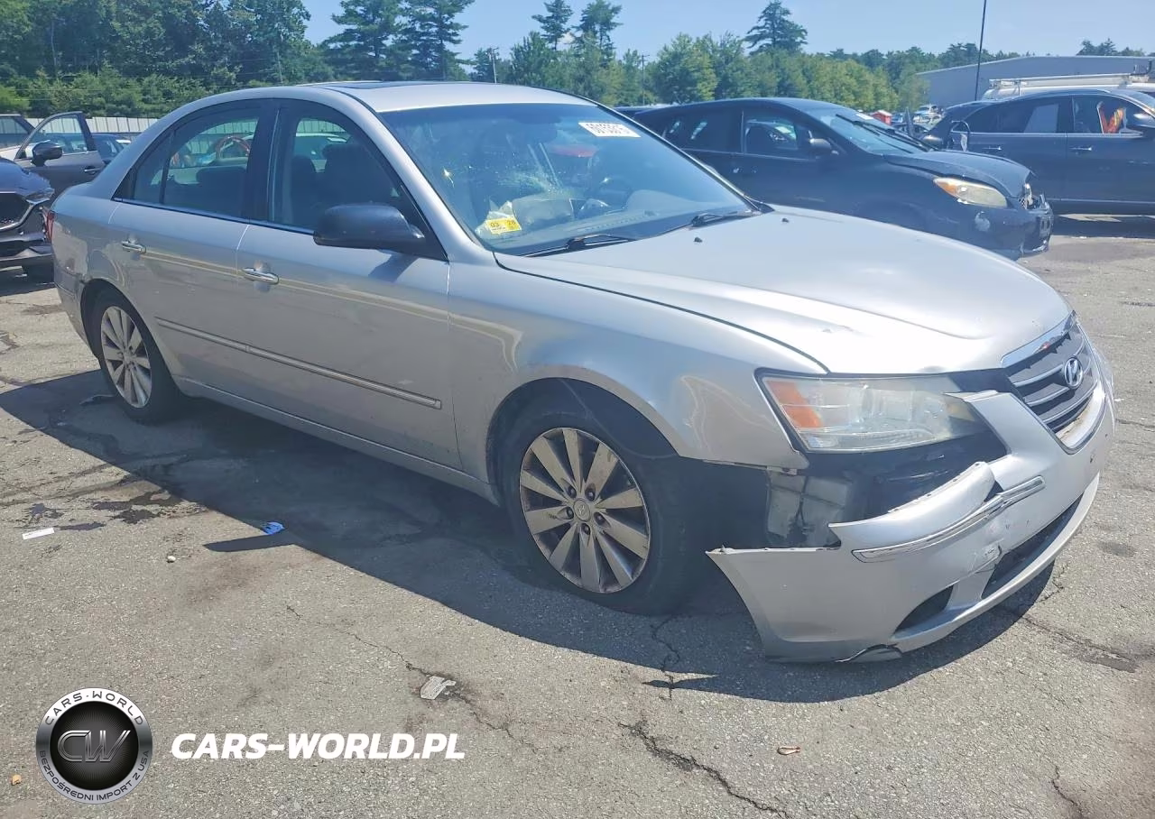 2009 Hyundai Sonata Limited V6 VIN:5NPEU46FX9H570102 - 4