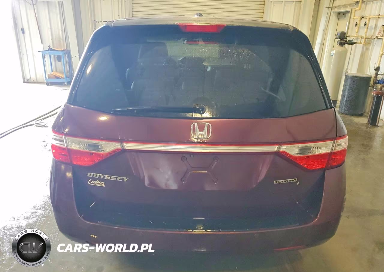 2011 Honda Odyssey Touring VIN:5FNRL5H95BB018335 - 6