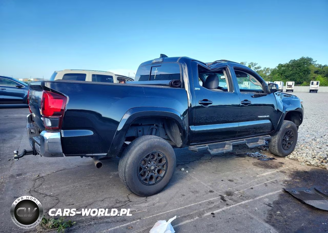 2021 Toyota Tacoma Sr5 V6 VIN:5TFAZ5CN7MX104982 - 3