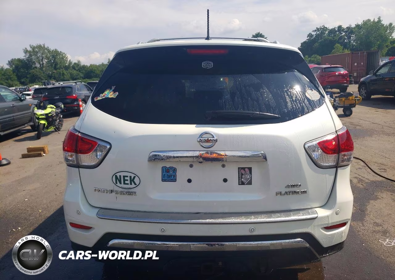 2015 Nissan Pathfinder Platinum VIN:5N1AR2MM5FC632465 - 6