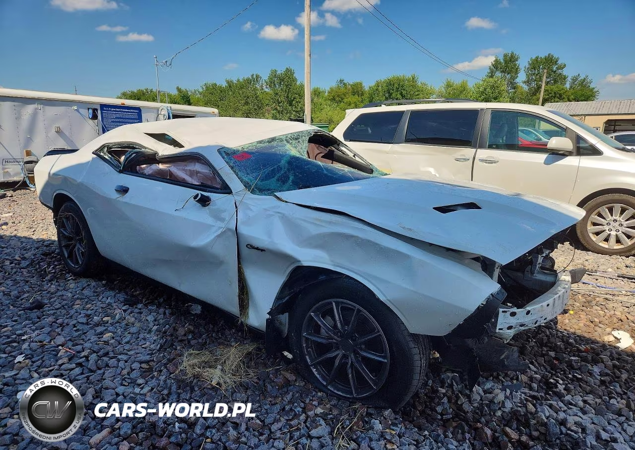 2016 Dodge Challenger Sxt VIN:2C3CDZAG0GH274956 - 4