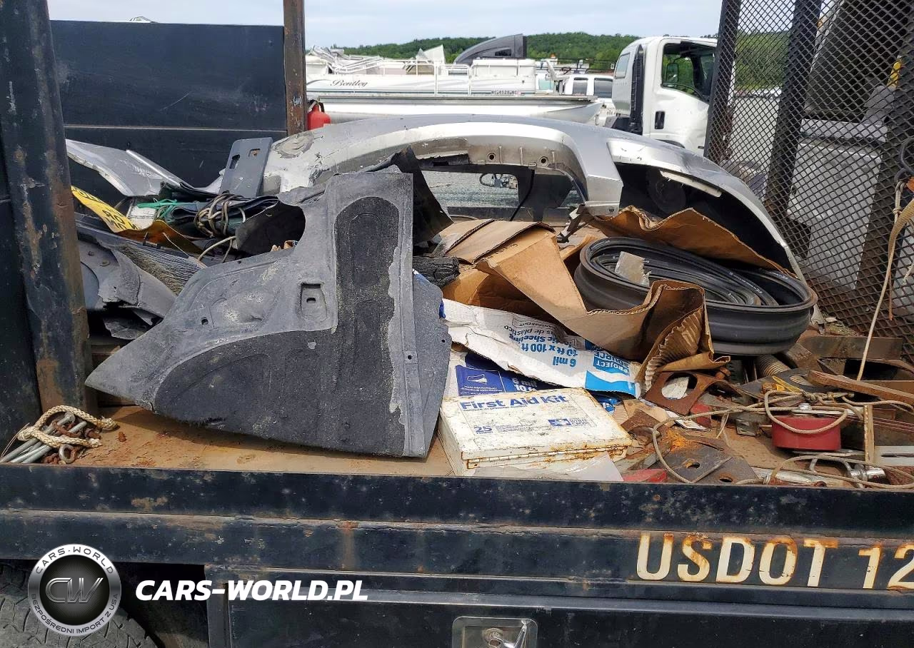 2019 Ford F450 Super Duty VIN:1FDUF4GT3KEG63913 - 10